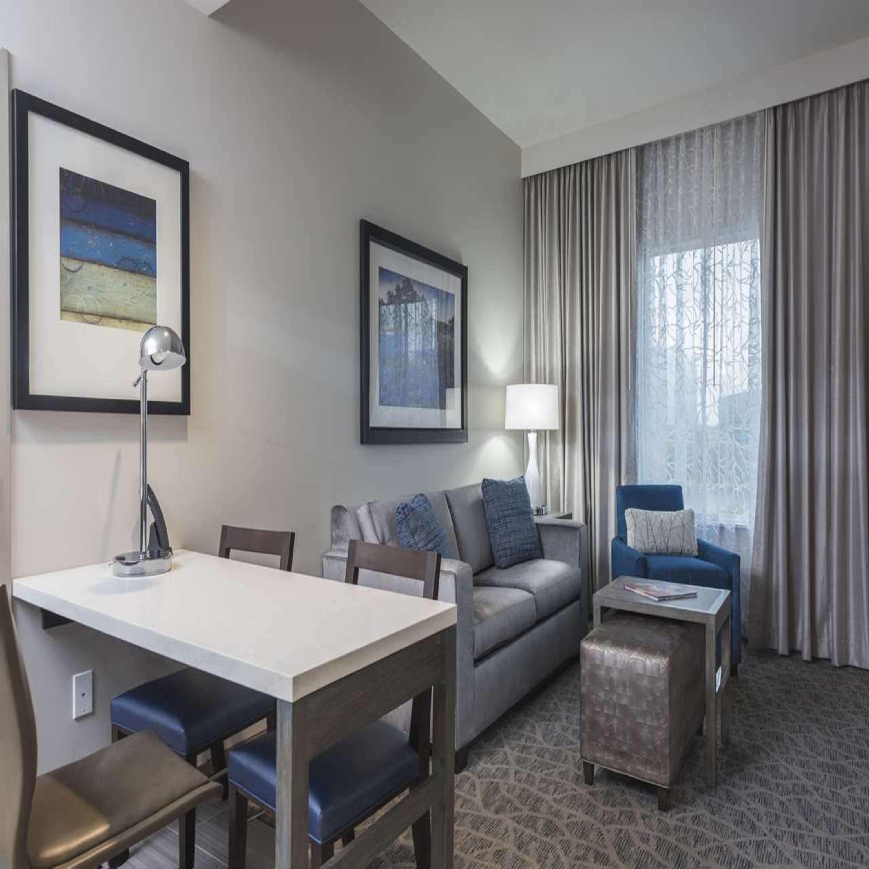 Embassy Suites By Hilton The Woodlands Exteriér fotografie