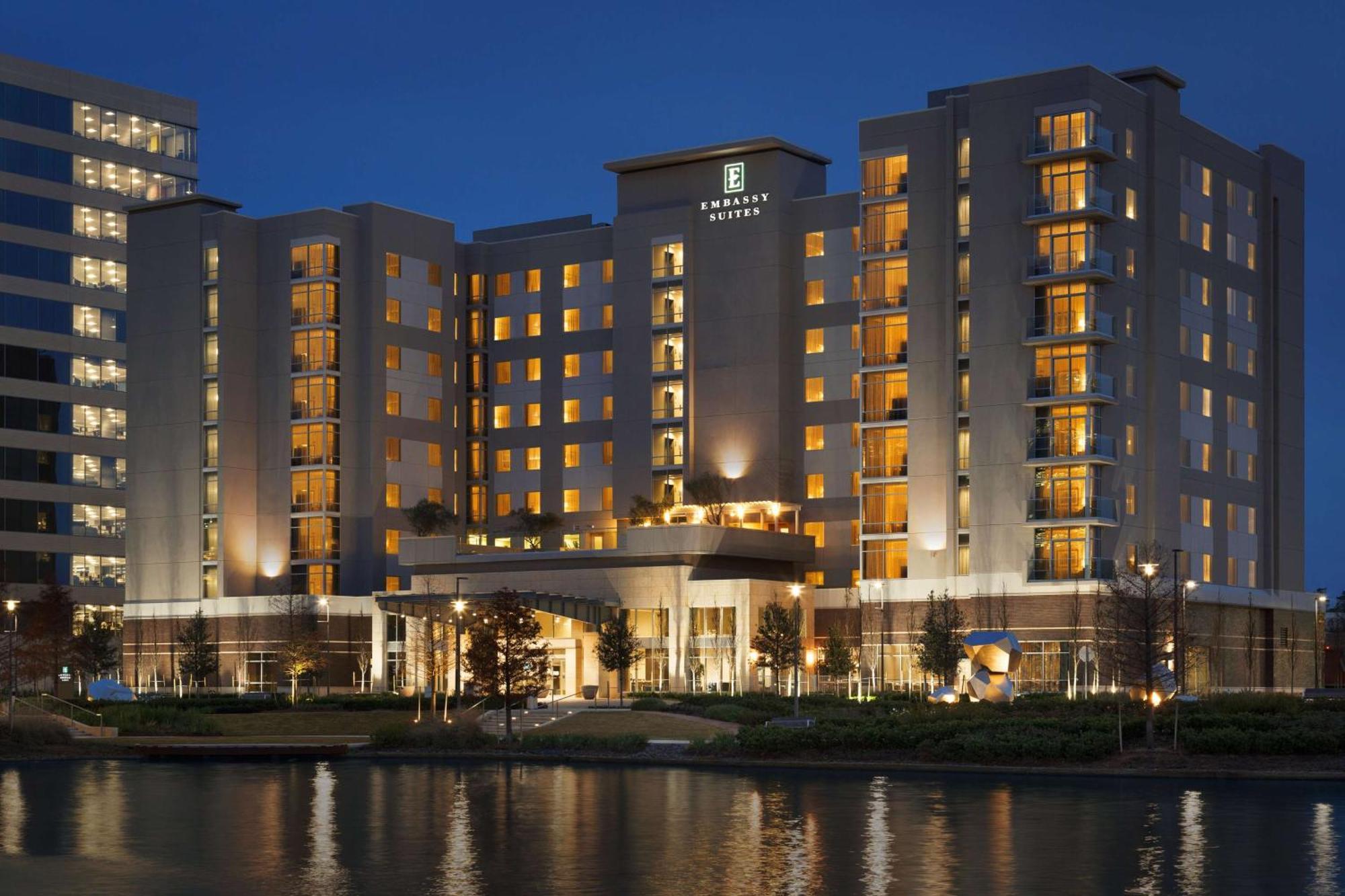 Embassy Suites By Hilton The Woodlands Exteriér fotografie